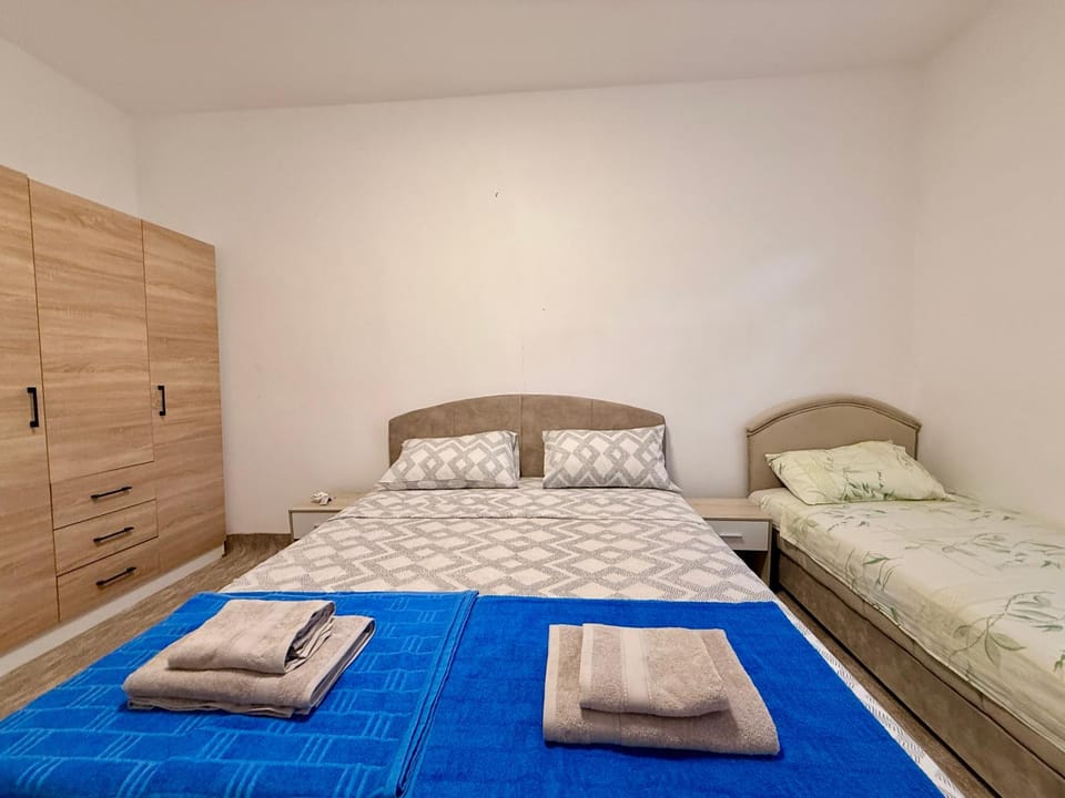 Sobe Baosici Marina Bed and Breakfast in Kotor Municipality