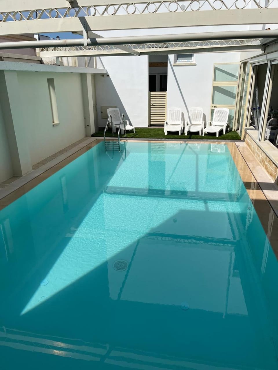 Pool view, Swimming pool