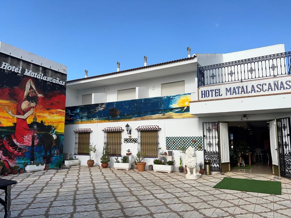Property building, Day