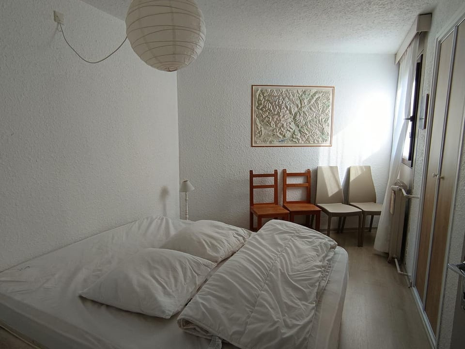 Appartement spacieux 8 pers, animaux acceptés, proche pistes - FR-1-445-16 Apartment in Montgenèvre