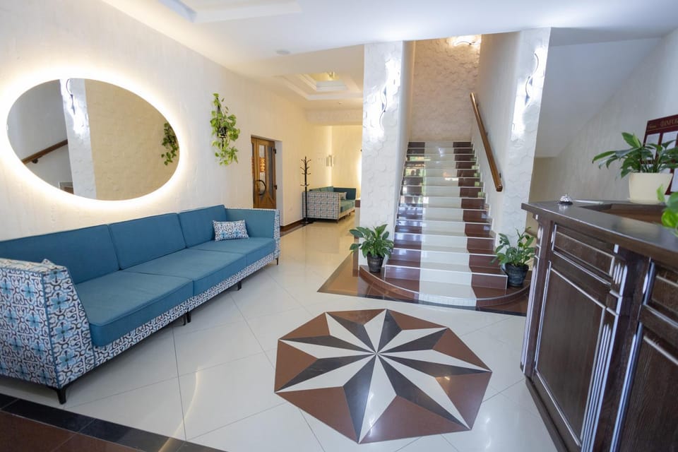 Facade/entrance, Living room, Lobby or reception, Seating area