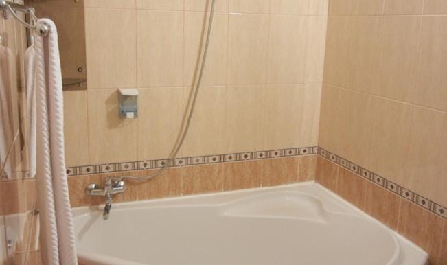 Pension Saphir Bed and Breakfast in Romania