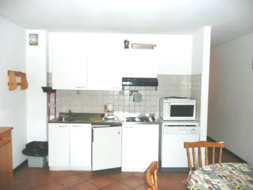 Appartement idéalement situé proche des pistes, animaux acceptés, parking inclus - FR-1-445-110 Apartment in Montgenèvre