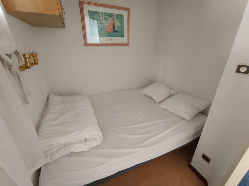 Appartement 4 pers non rénové - Vue sur pistes, animaux admis - FR-1-445-112 Apartment in Montgenèvre