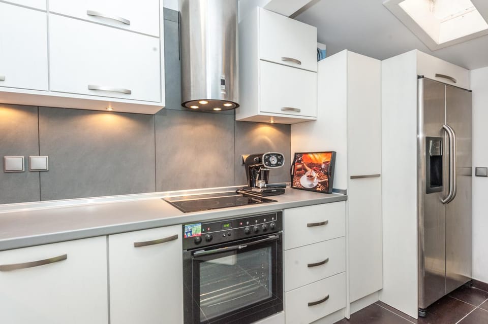 Coffee/tea facilities, Kitchen or kitchenette
