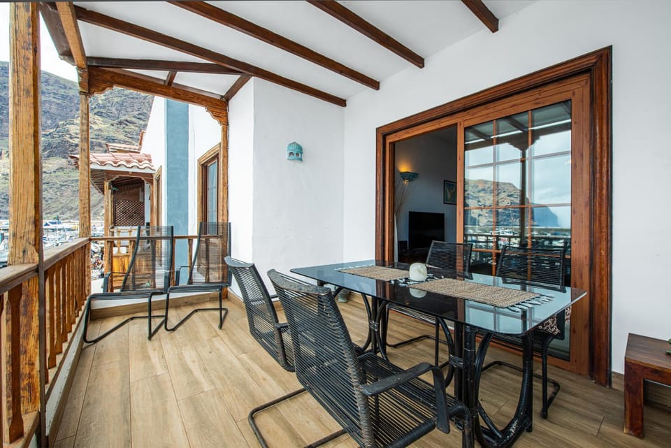 Balcony/Terrace, Dining area