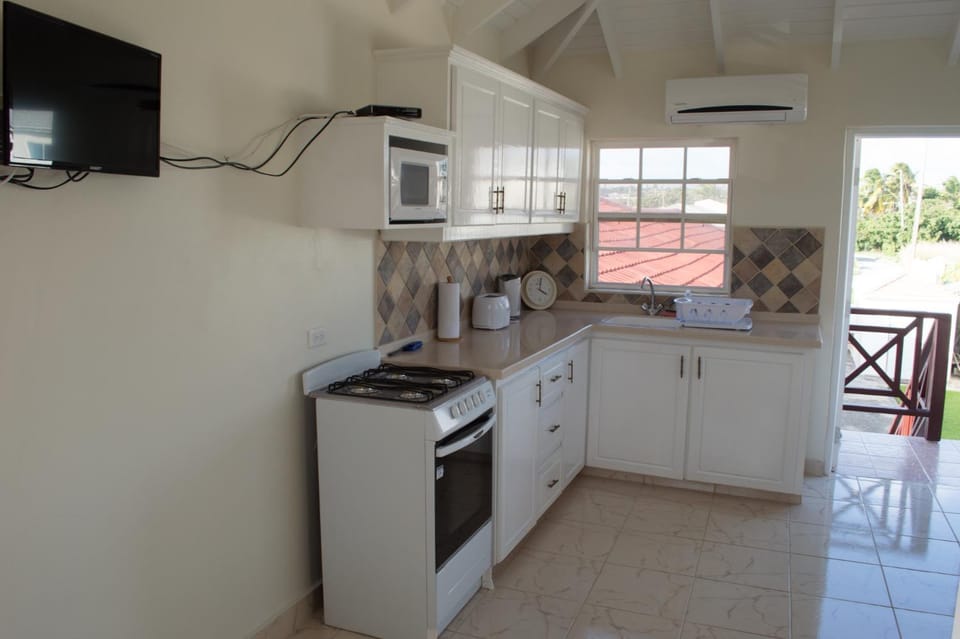 Plover Court Apartments Apartment in Christ Church