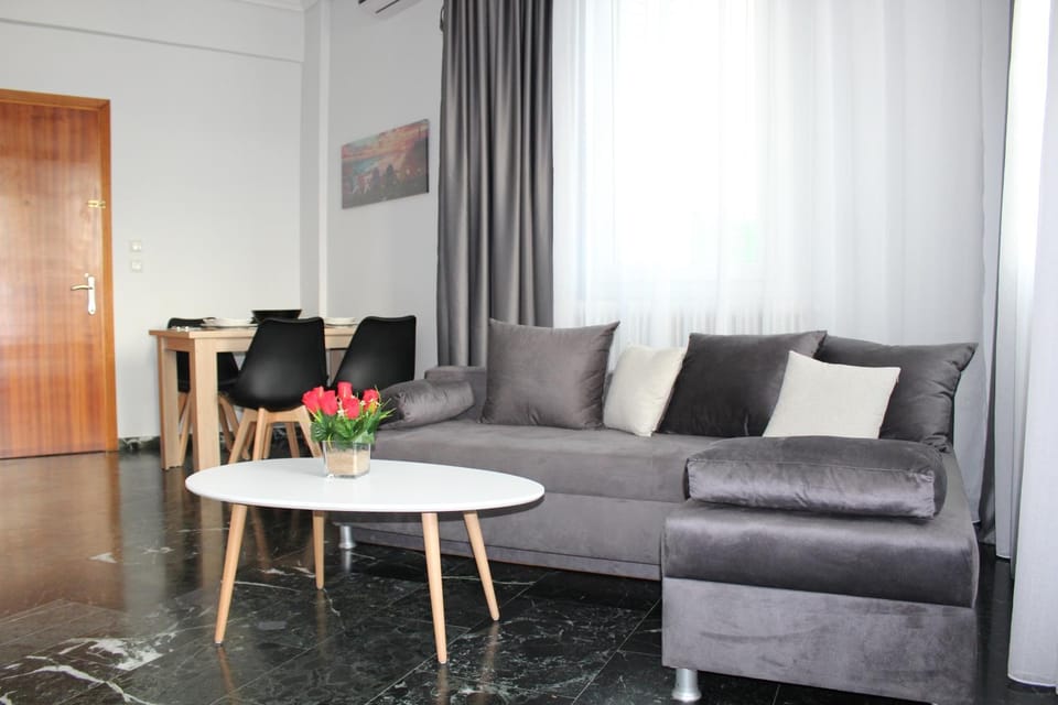 Old Town Apartment with Sea View Apartment in Kavala