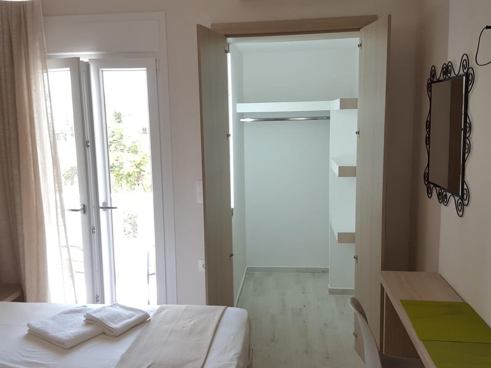 Minimalistic Studio Apartments Apartment in Heraklion
