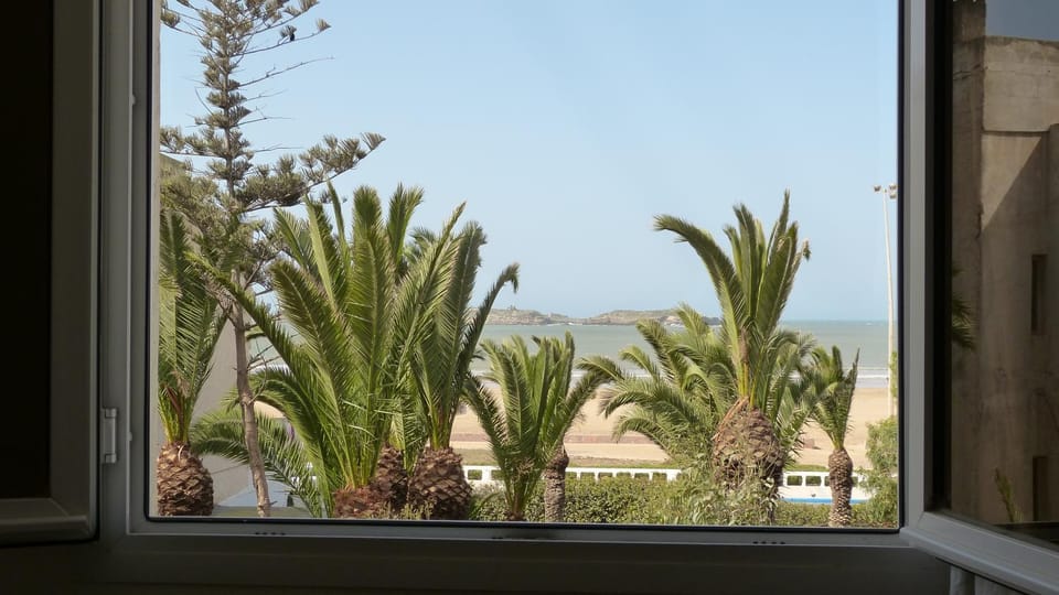 Facade/entrance, View (from property/room)