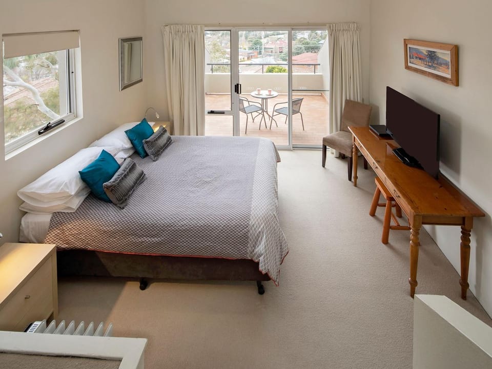 Cascades 18 3 Kurrajong Street Apartment in Jindabyne