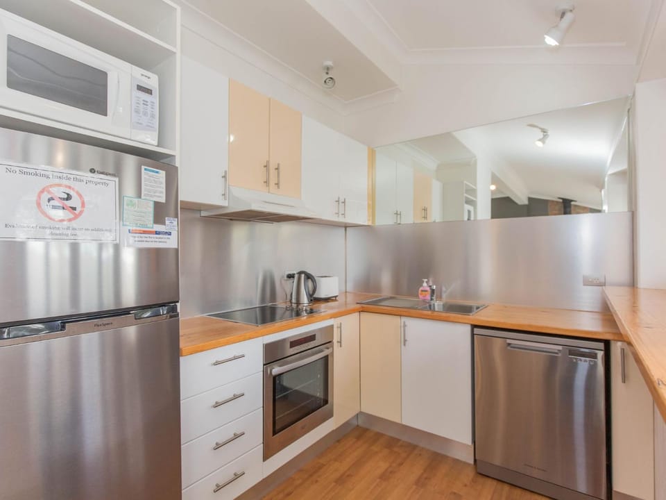 Dauphine 1 23 Townsend Street House in East Jindabyne
