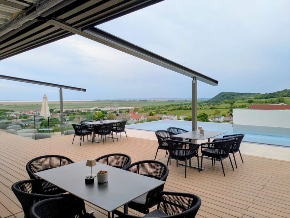 Property building, Restaurant/places to eat, Swimming pool, Breakfast