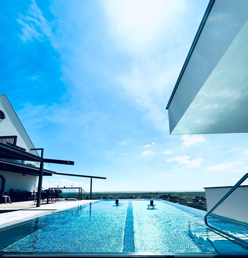 Property building, View (from property/room), View (from property/room), Lake view, Lake view, Pool view, Pool view, Swimming pool, Inner courtyard view