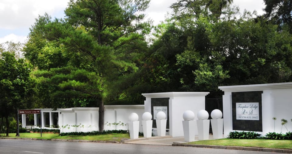 Property building, Day, Garden, Street view