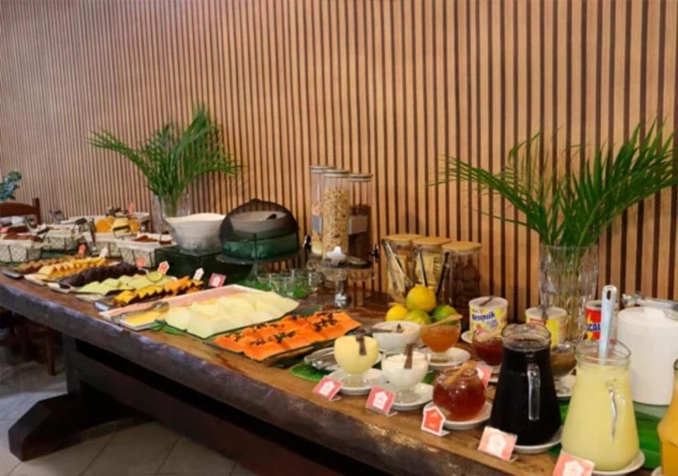 Breakfast, Buffet breakfast