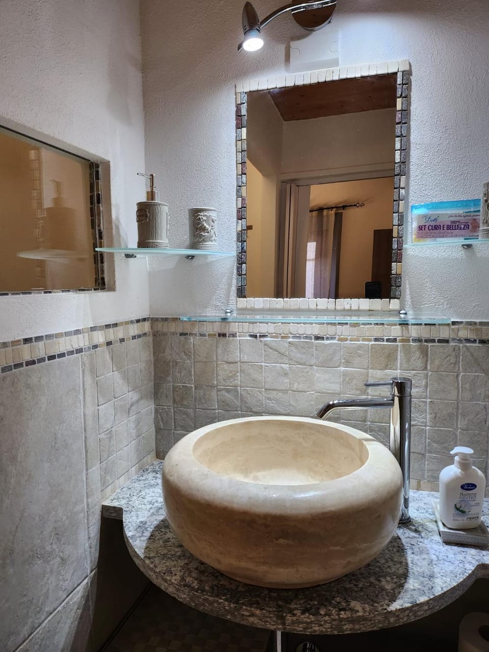 Mansarde & Suite Maison 1706 Lago Orta Bed and Breakfast in Piedmont