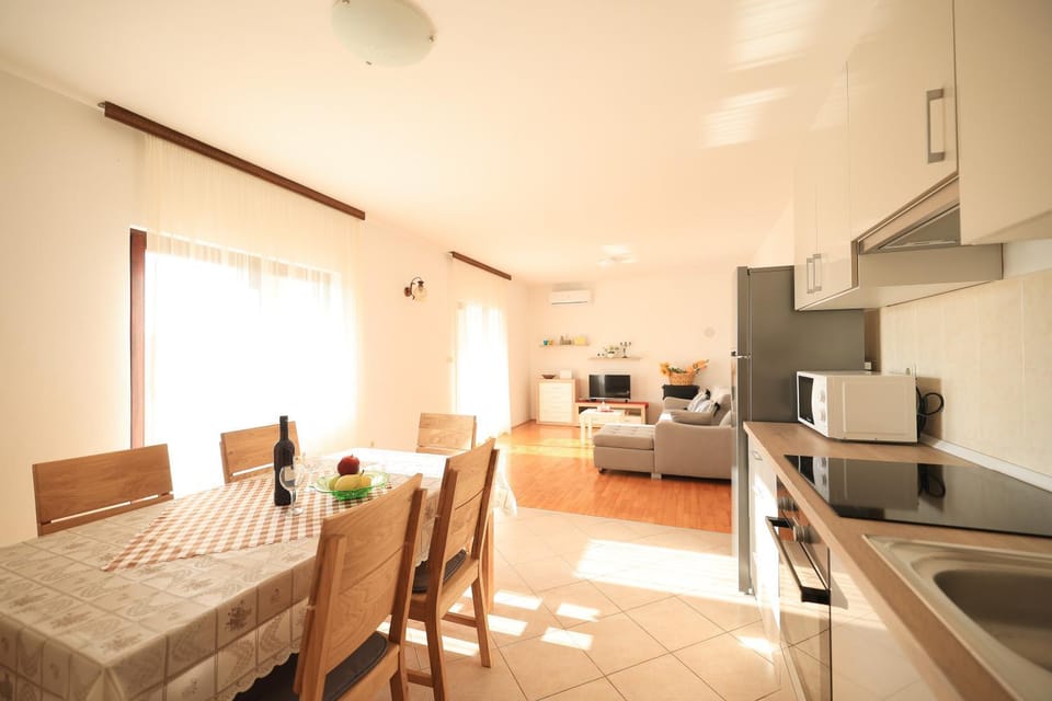 Apartments Ana Apartment in Zadar County