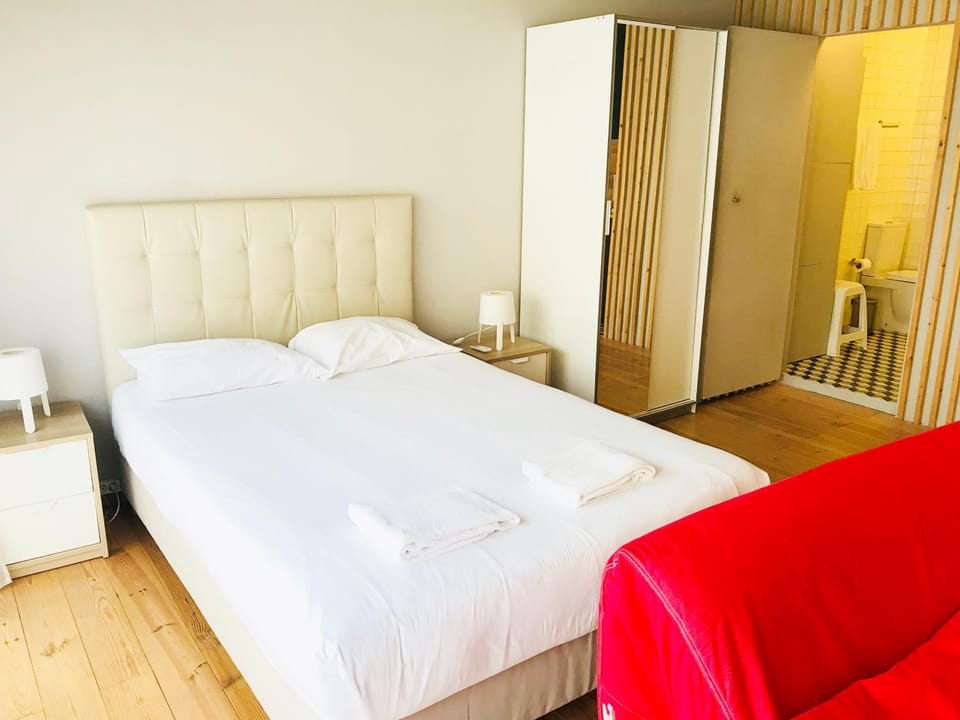 Bolhão Studio Apartment in Porto