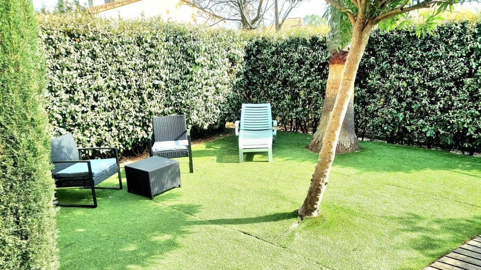 Garden, Garden view, sunbed