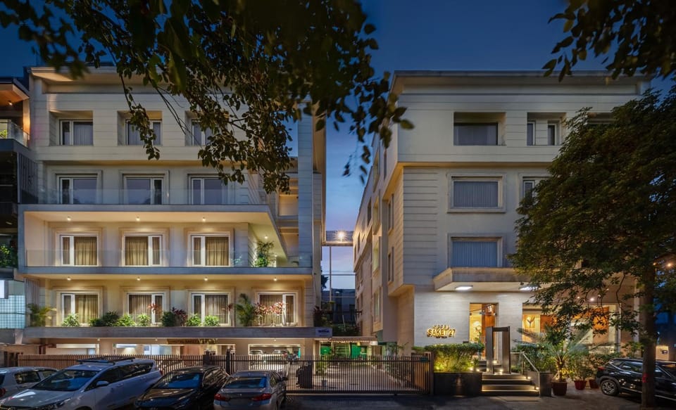Property building, Night
