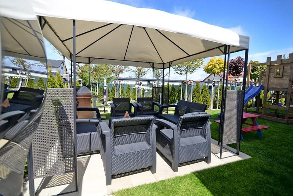 Day, Garden, Balcony/Terrace, Garden view