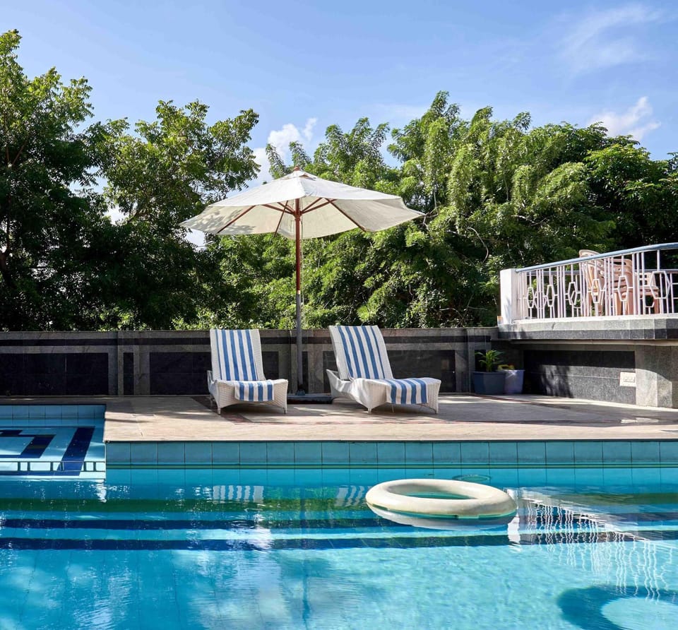 Area and facilities, Swimming pool, Swimming pool, Swimming pool