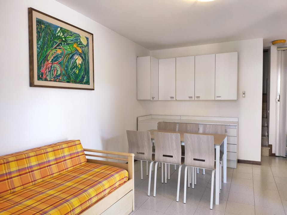 Living room, Seating area, Bedroom