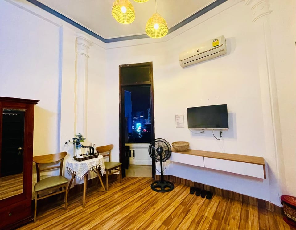 Eva Homestay Bed and Breakfast in Laos