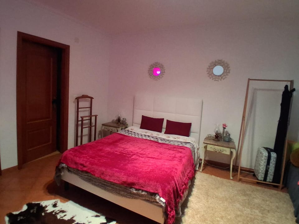 Apartamentos Águas House in Nazaré