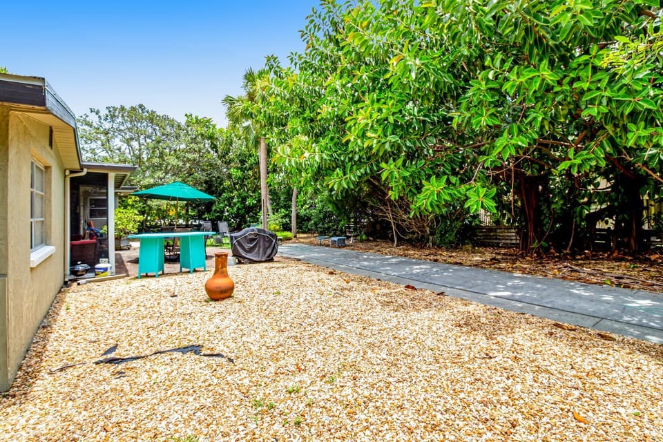 Guava Getaway House in Holmes Beach