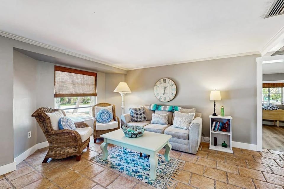 Guava Getaway House in Holmes Beach