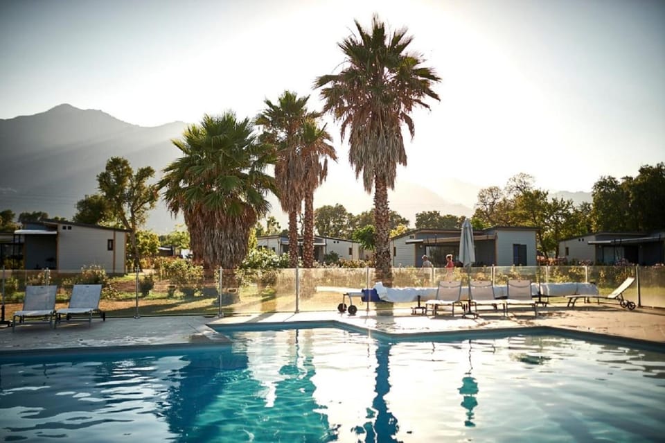 Swimming pool, Swimming pool