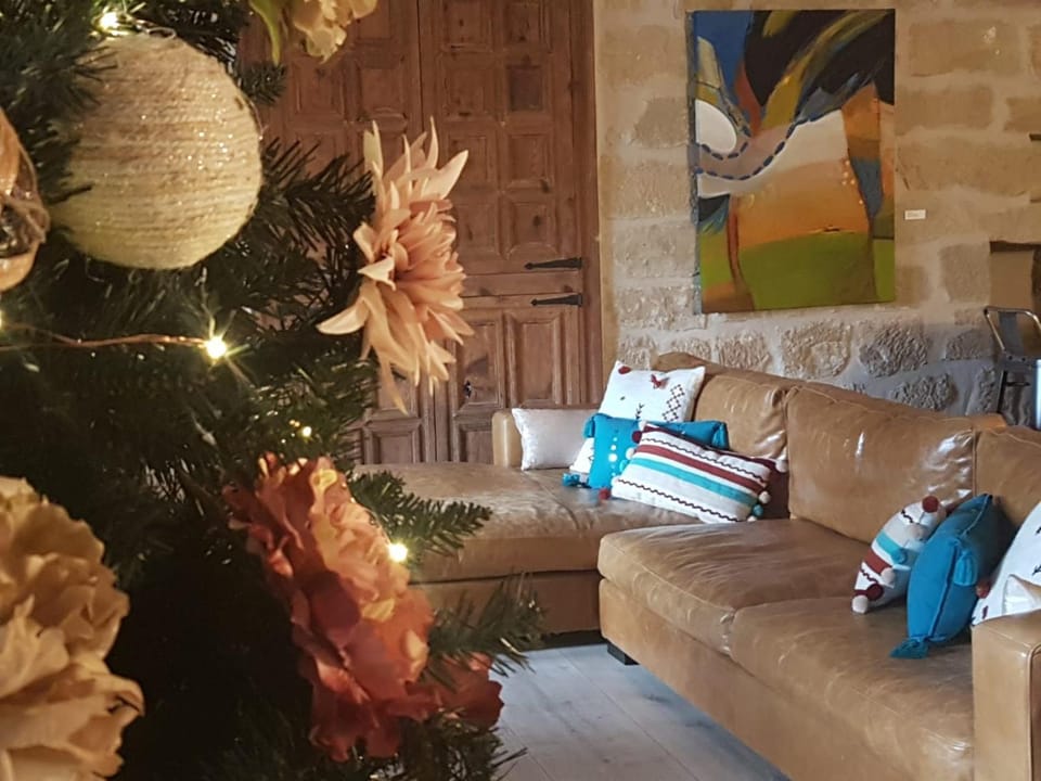 Property building, Living room