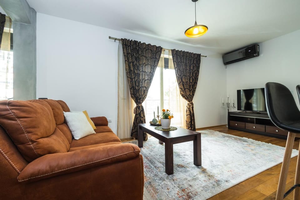Laz Palace Apartment in Ulcinj