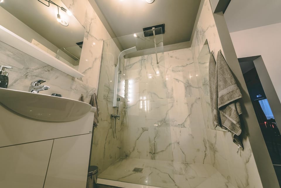 50 Shades of Love Apartment in Timisoara