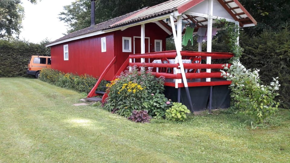 Leszkowo Nature lodge in Pomeranian Voivodeship