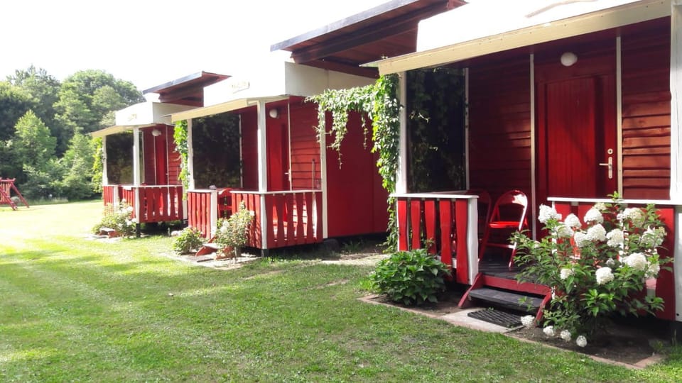 Leszkowo Nature lodge in Pomeranian Voivodeship