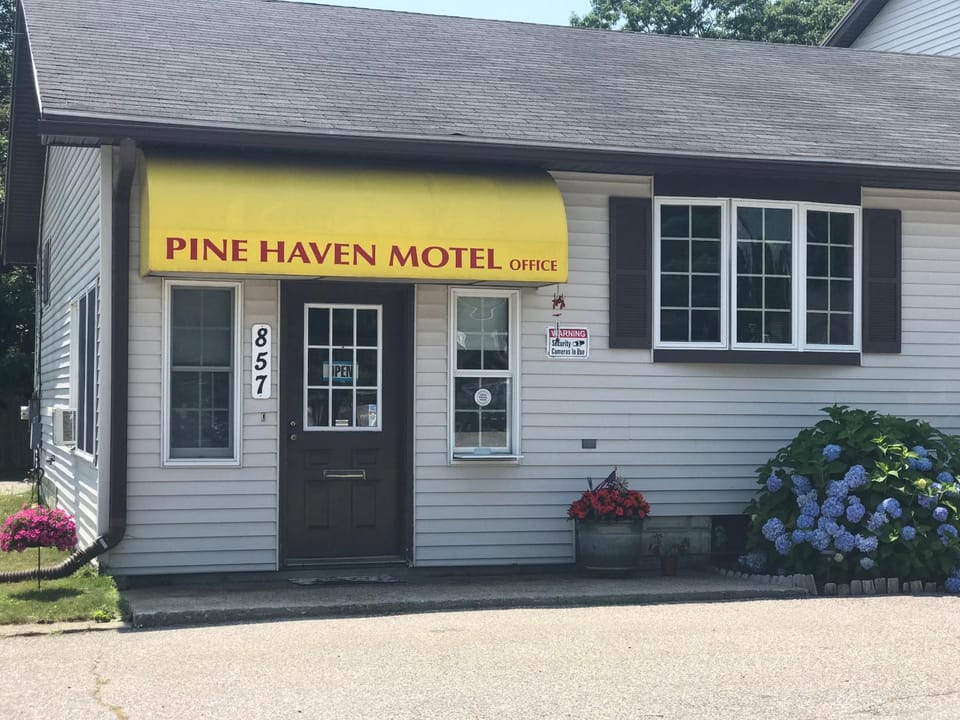Pine Haven Motel Motel in South Portland