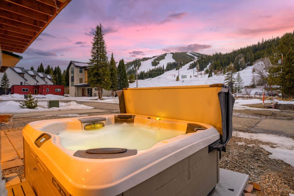 Hot Tub