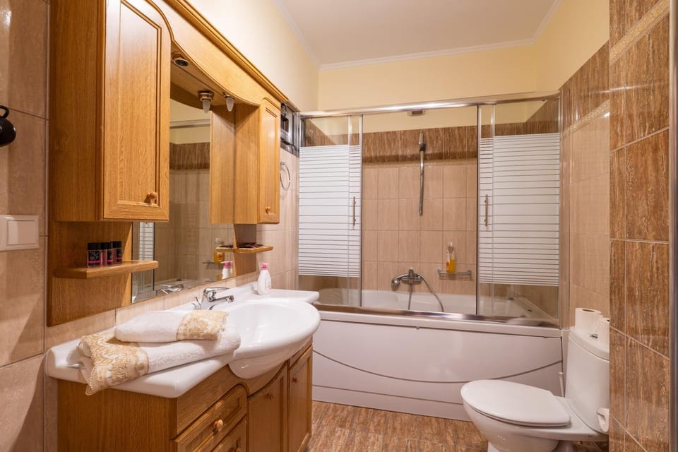 Hotel Eirini Apartment hotel in Peloponnese, Western Greece and the Ionian