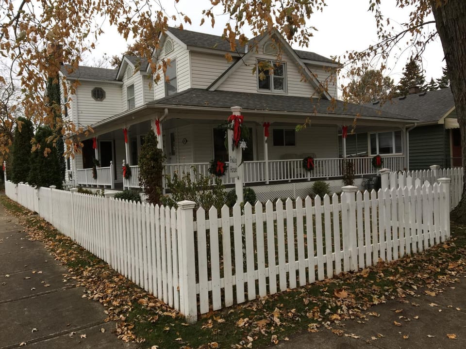 Patio, Autumn