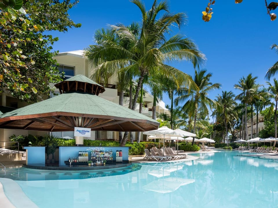 Lounge or bar, Swimming pool