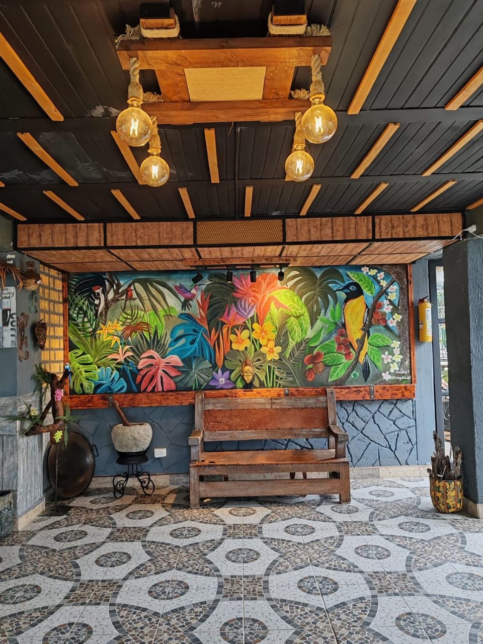 Living room, Decorative detail