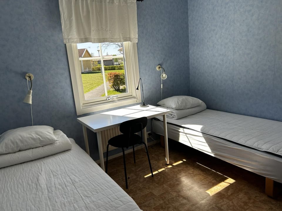 Bed, Photo of the whole room