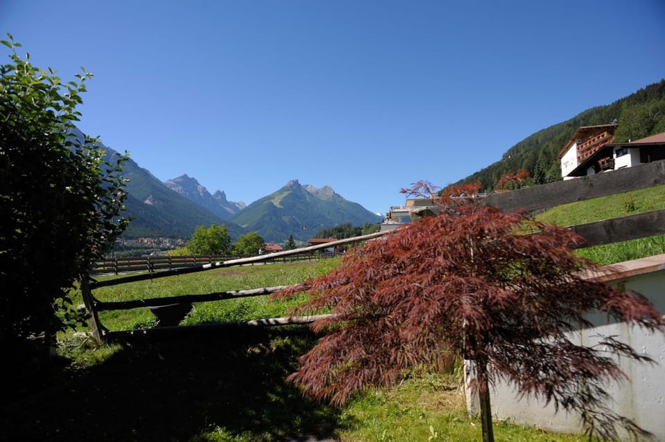 Day, Natural landscape, Mountain view