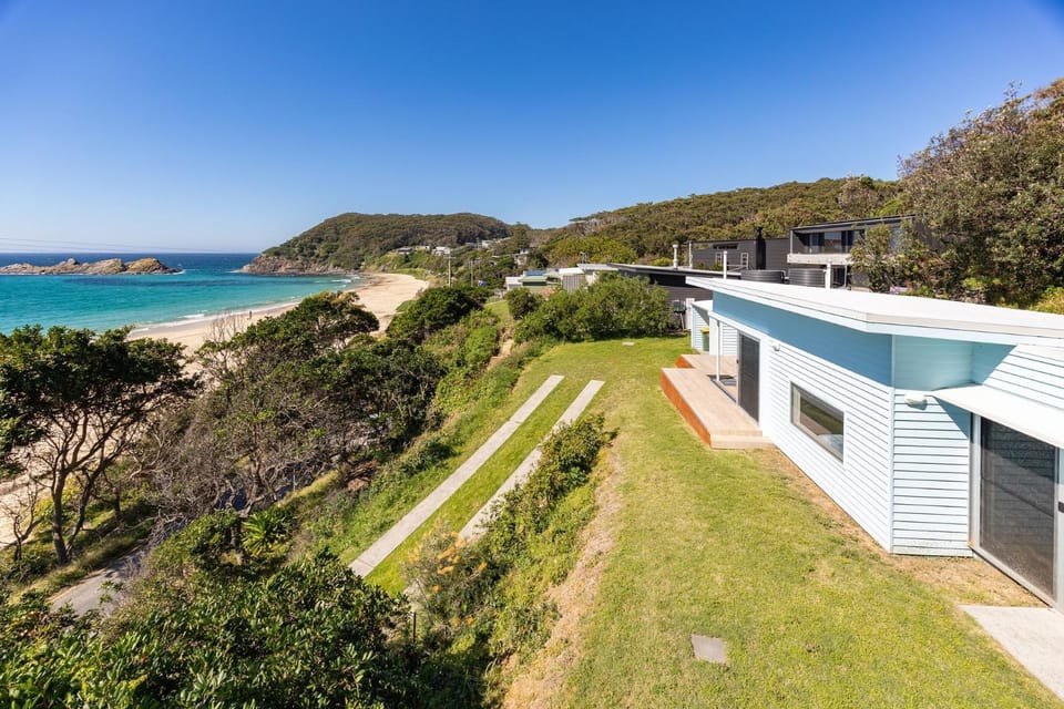 Cair Paravel at Seal Rocks House in Seal Rocks