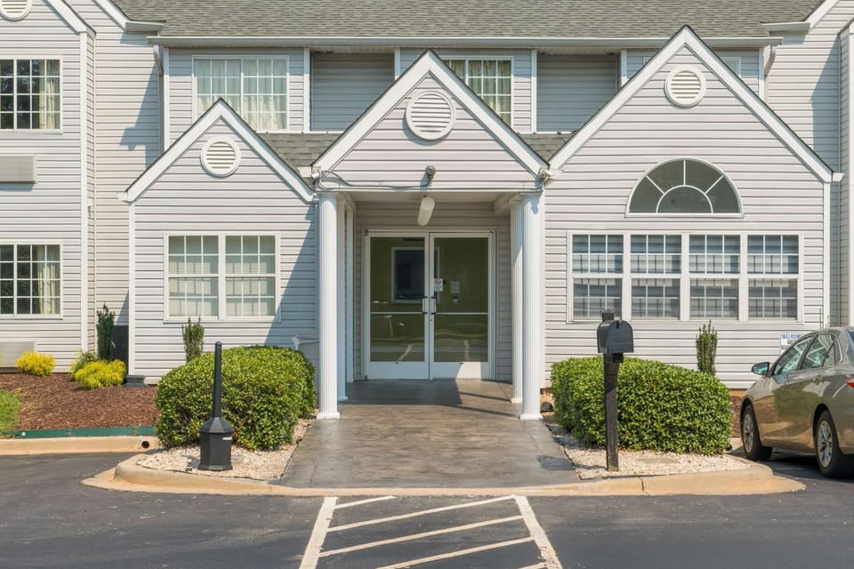 Property building, On site