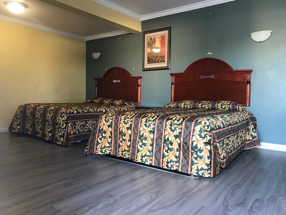 Colony Inn Motel Motel in Bellflower