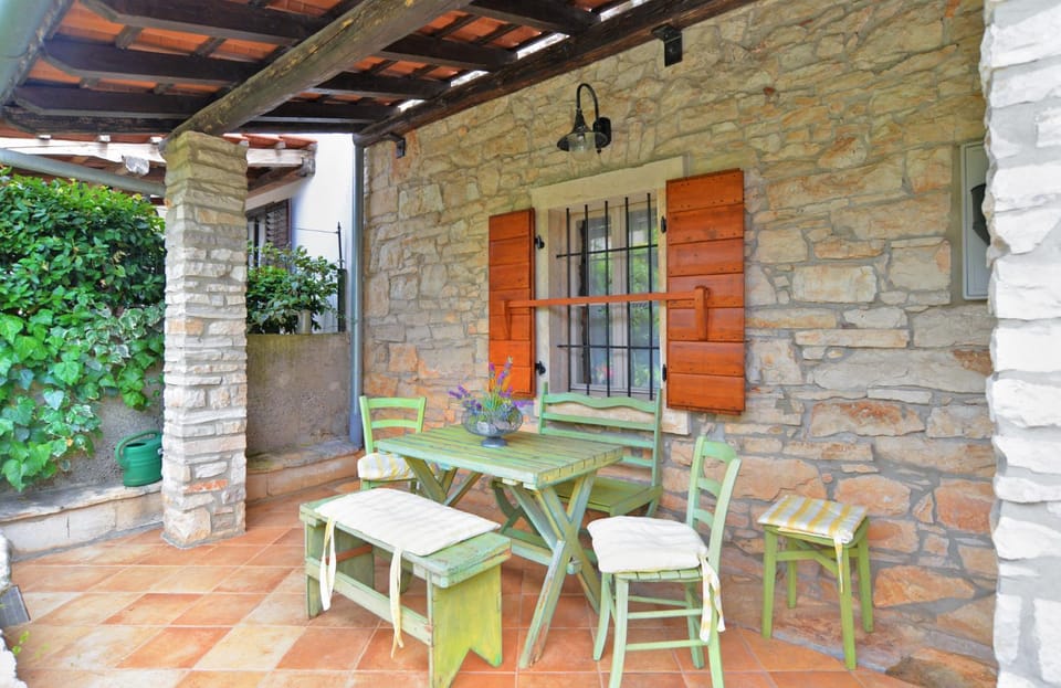 House Adriana 1715 House in Medulin